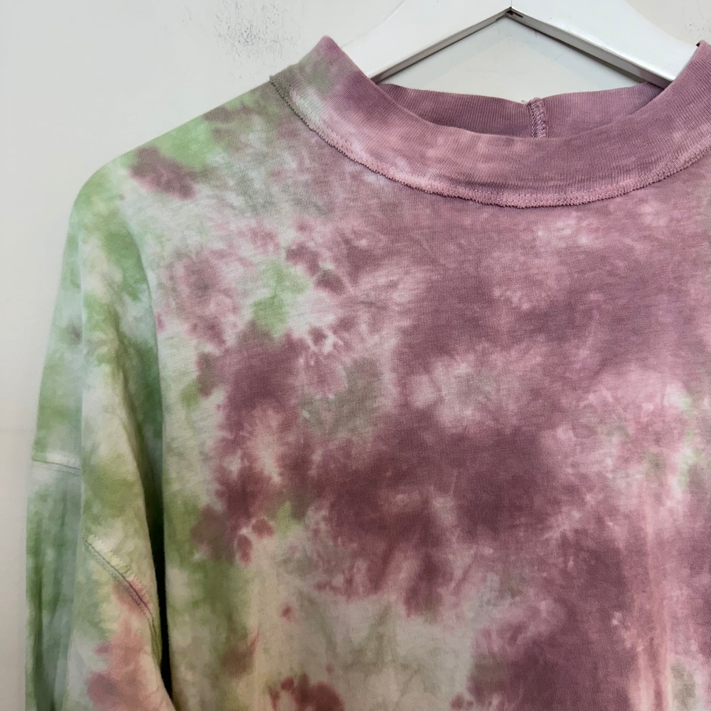 Free People Be Free Tie Dye Tee Long Sleeve Tunic Oversized Purple Green Cotton XS